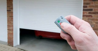 Купить автоматику для рулонных ворот Салават, цена от 2766 руб.